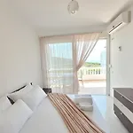 Parid Appartments *