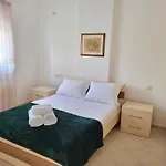 Apartmán Parid Appartments *
