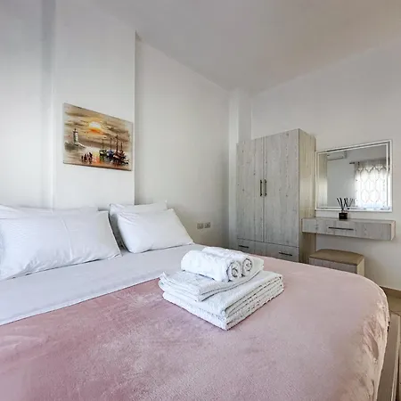 Parid Appartments 公寓