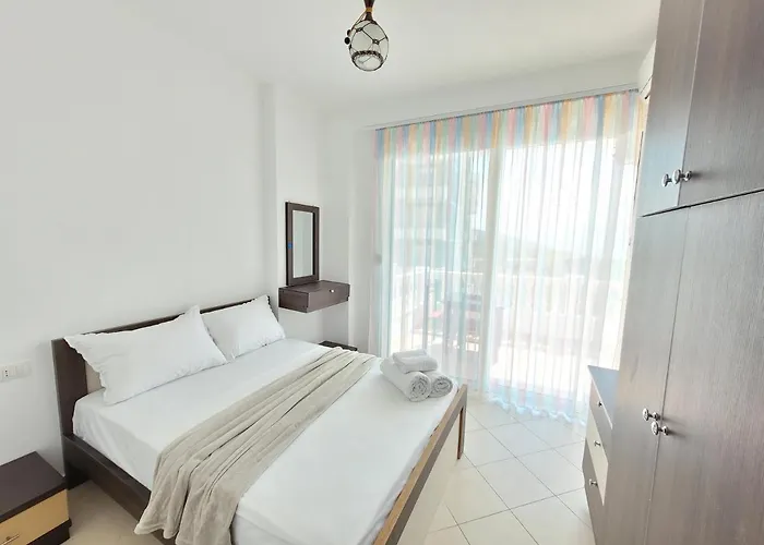 Parid Appartments 公寓 *