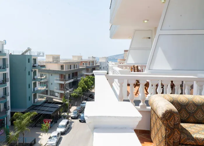 Parid Appartments 公寓 *