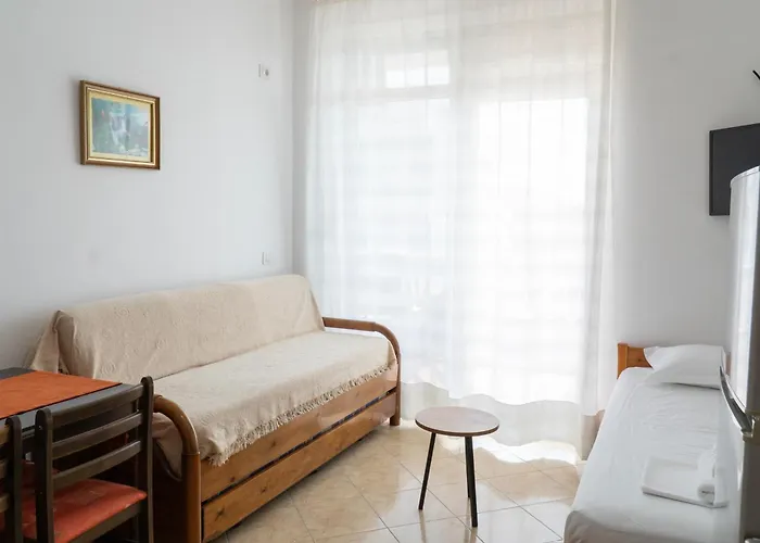 Parid Appartments 公寓