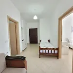 Parid Apartment *