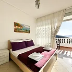 Parid Appartments *
