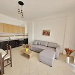 Parid Appartments *