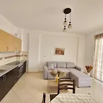 Parid Appartments *
