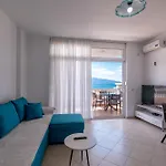 Parid Appartamento Sarandë