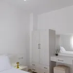 Parid Apartment *