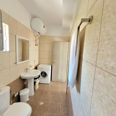 Parid Appartments Апартаменты