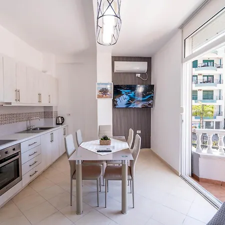 Parid Appartement Saranda