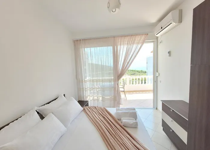 Parid Appartments *